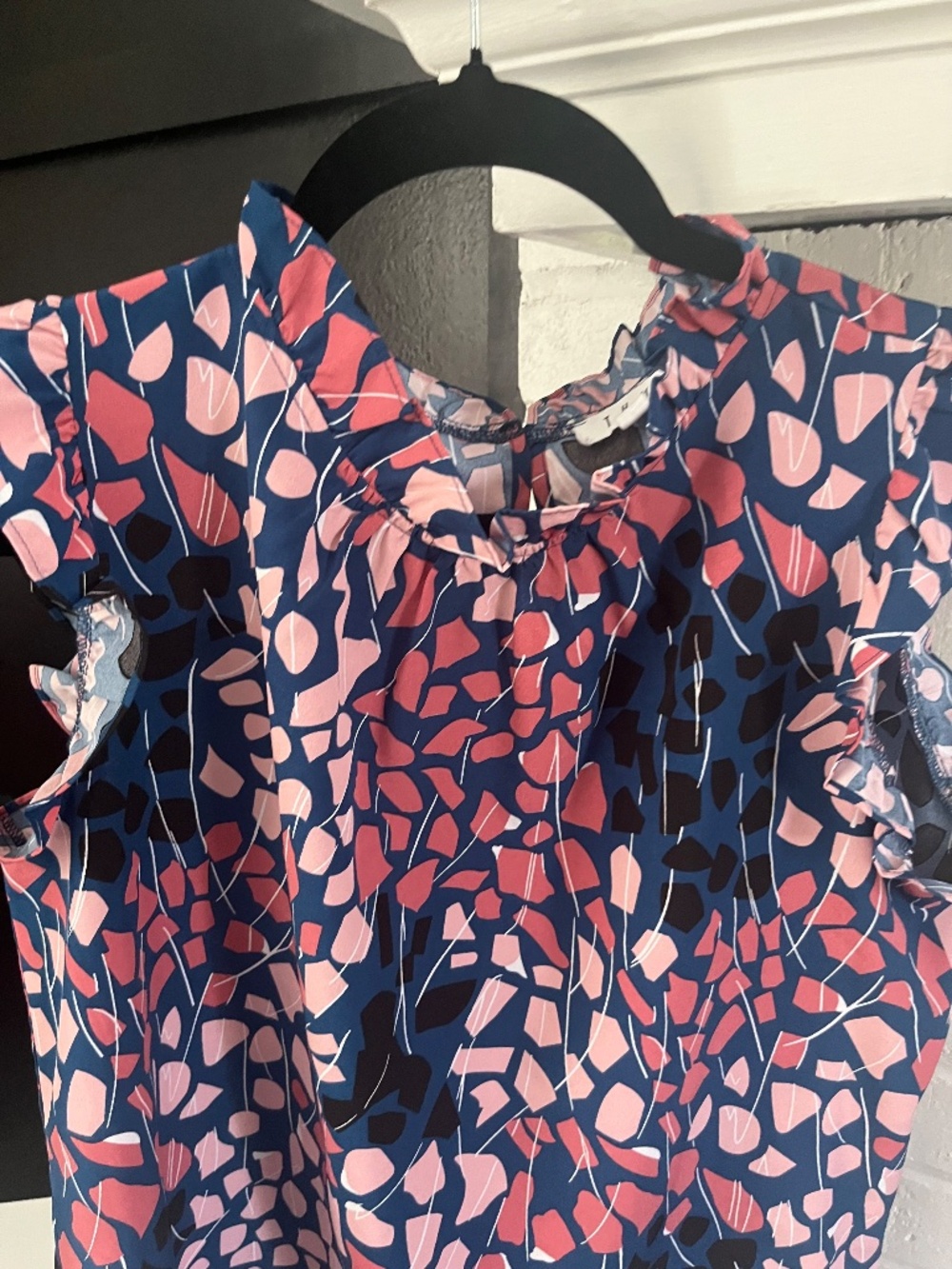 THML:  Blouse - Picture 5 of 5
